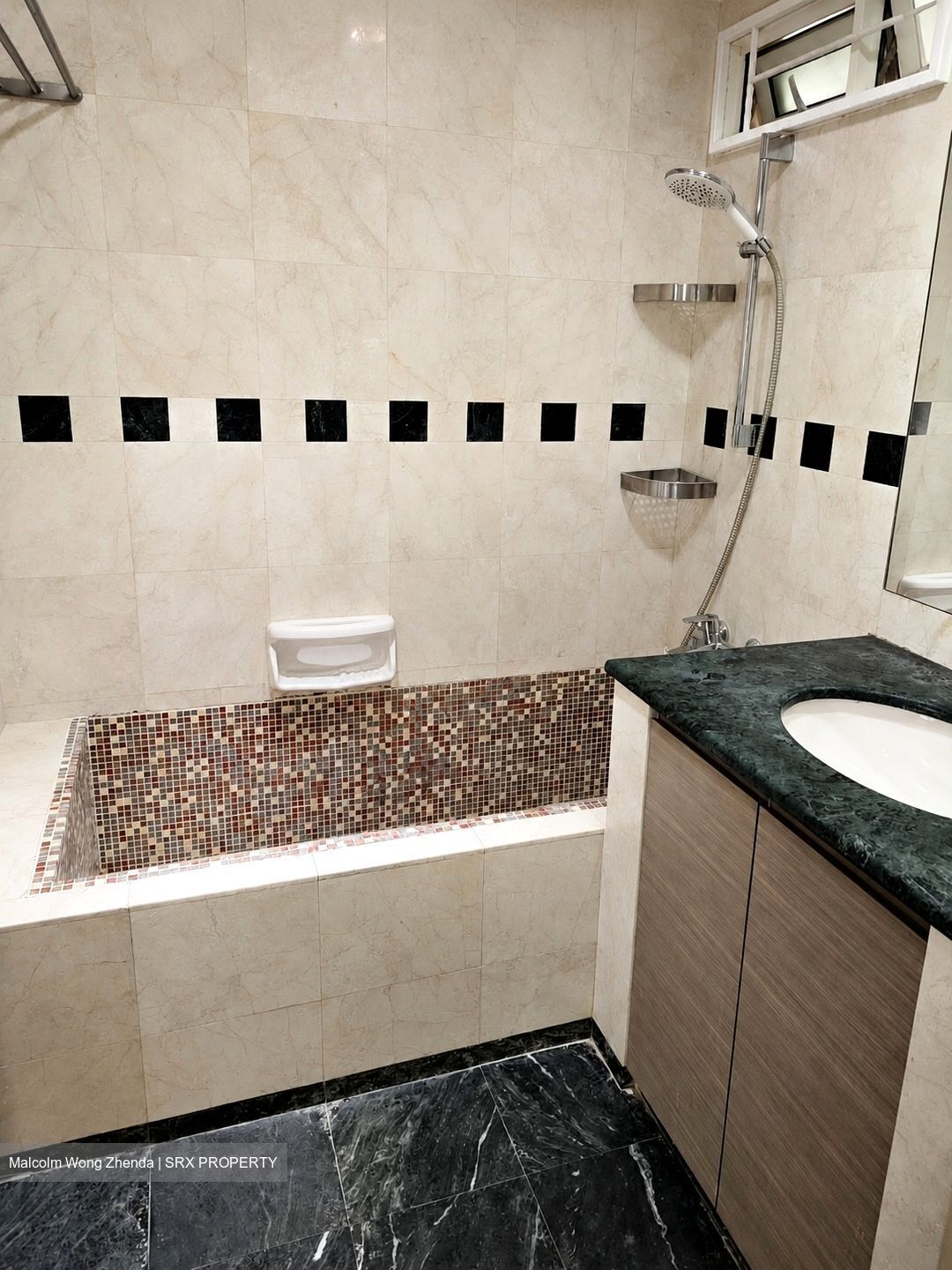 Evergreen Park (D19), Apartment #610695251